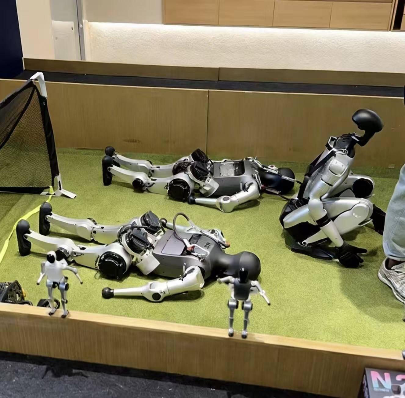Robotics Showroom & Innovation Center